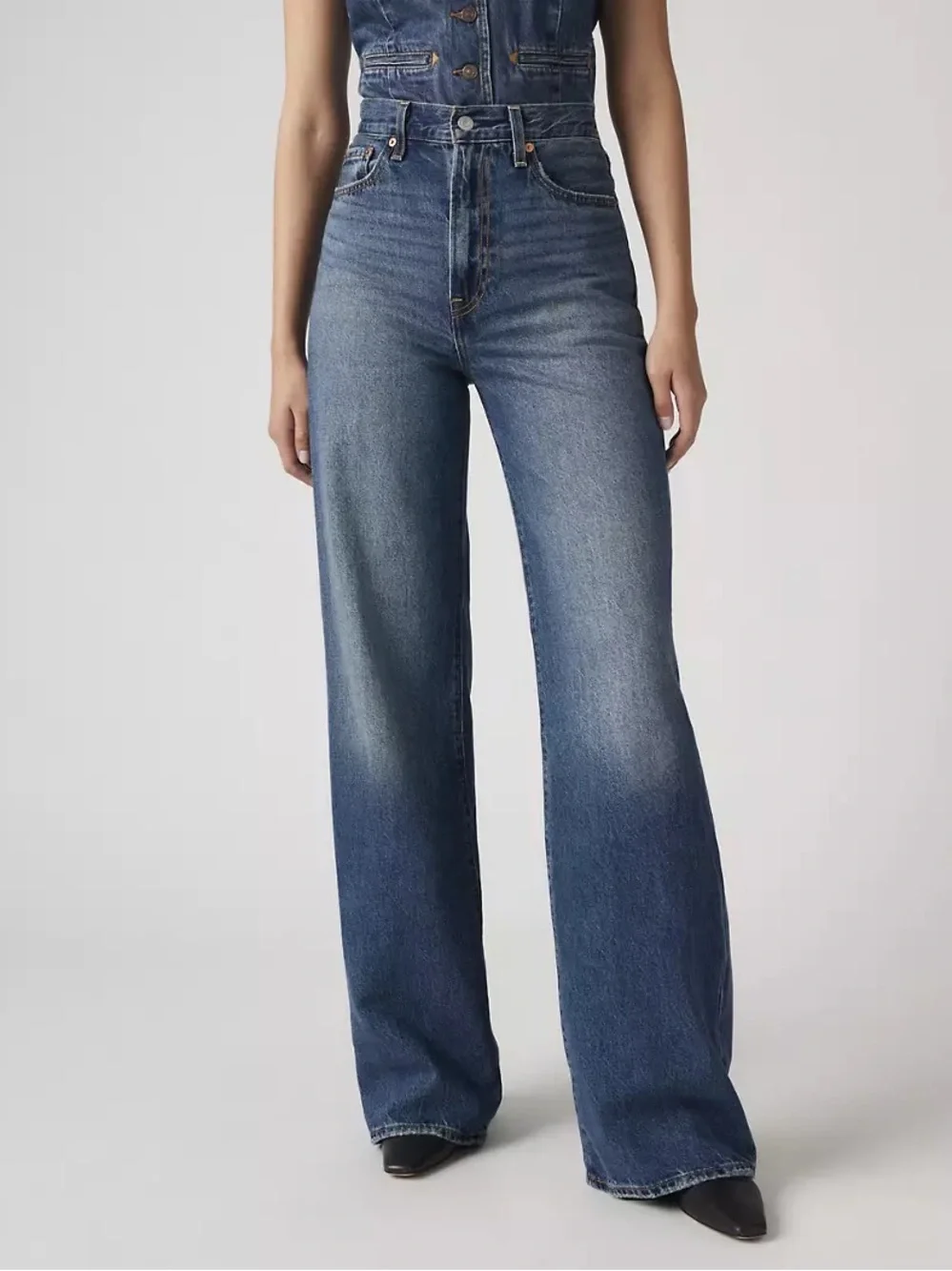 Levi’s Ribcage Wide Leg Jeans - Picture 2 of 12
